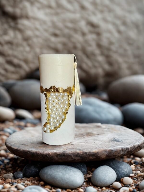 WhatsApp Image 2026-01-01 at 12.55.45 PM (1) Artisan candle